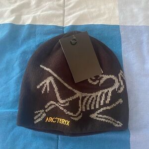 Arc'teryx Black and Gray Beanie